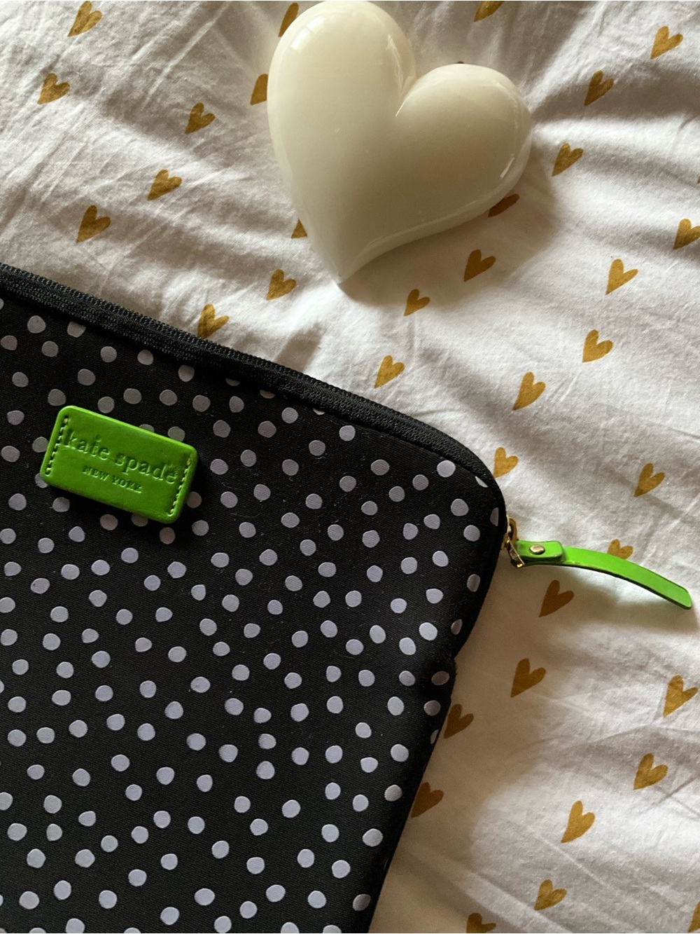 KATE SPADE PADDED CASE! - Picture 3 of 6